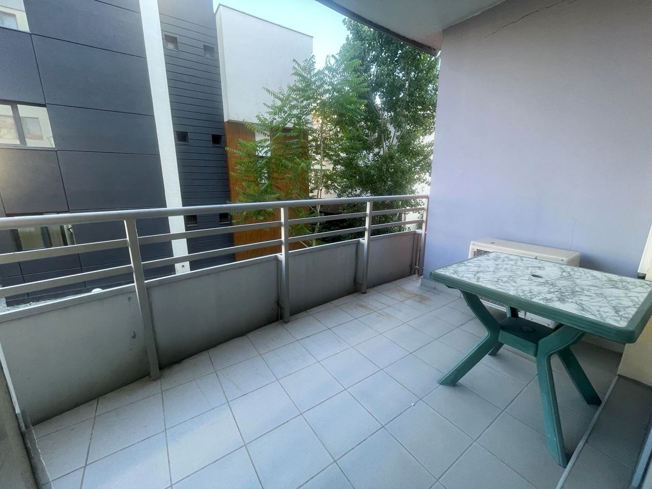 Prostorný apartmán s jednou ložnicí v moderním komplexu na Slunečném pobřeží