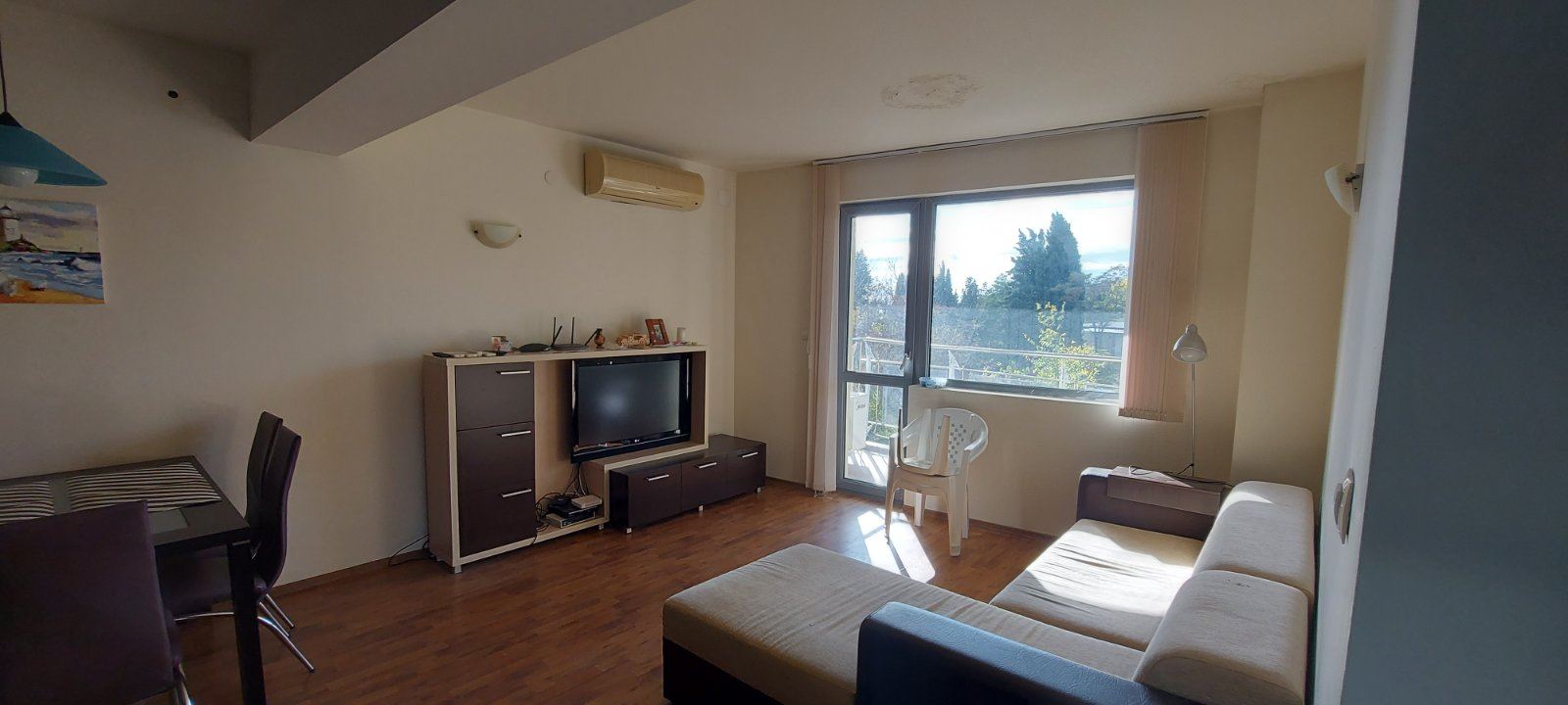 Ravda – apartmán se dvěma ložnicemi a dvěma koupelnami bez poplatku za údržbu