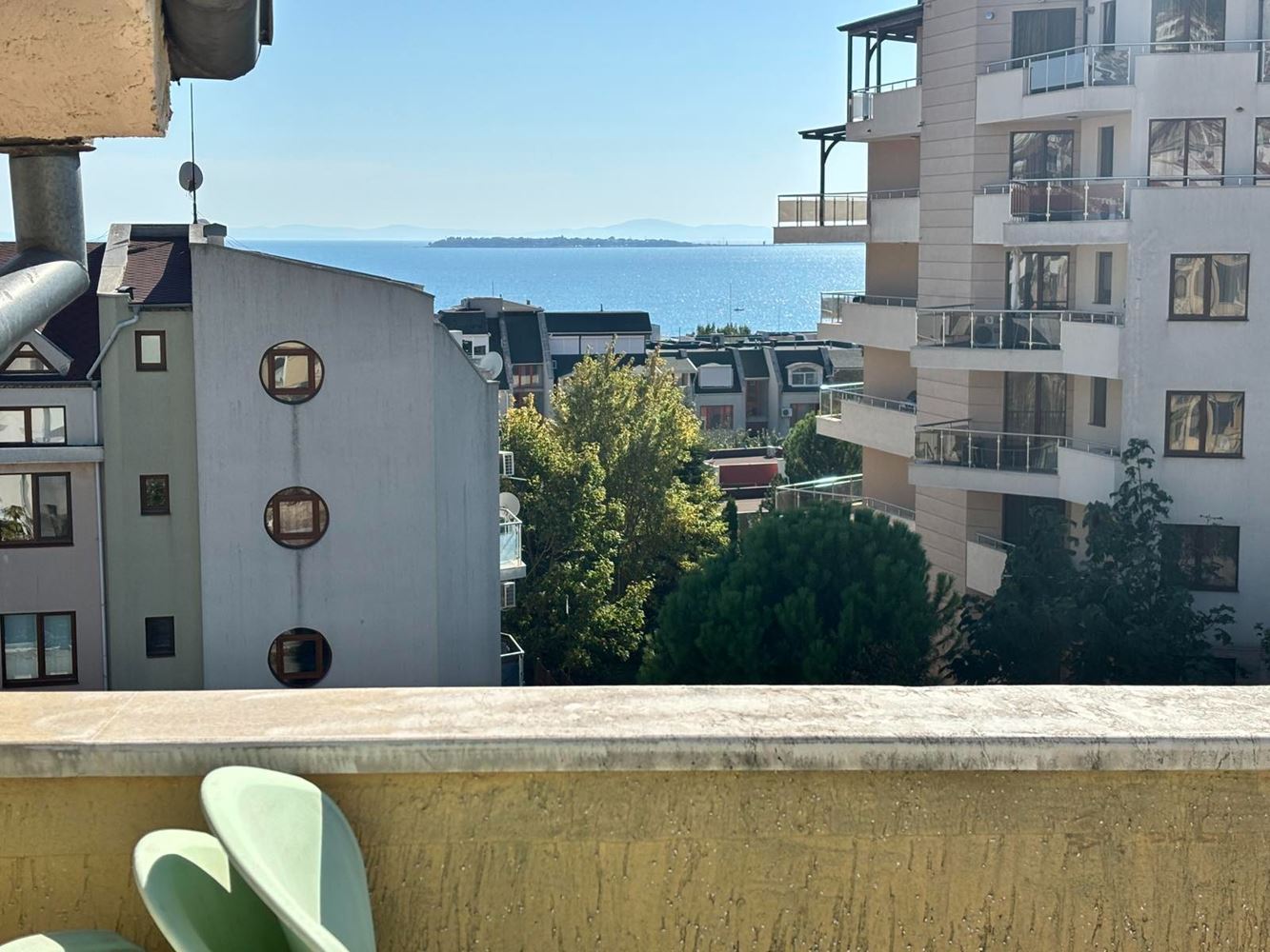 Apartmán se dvěma ložnicemi a panoramatickým výhledem na moře ve Sveti Vlas