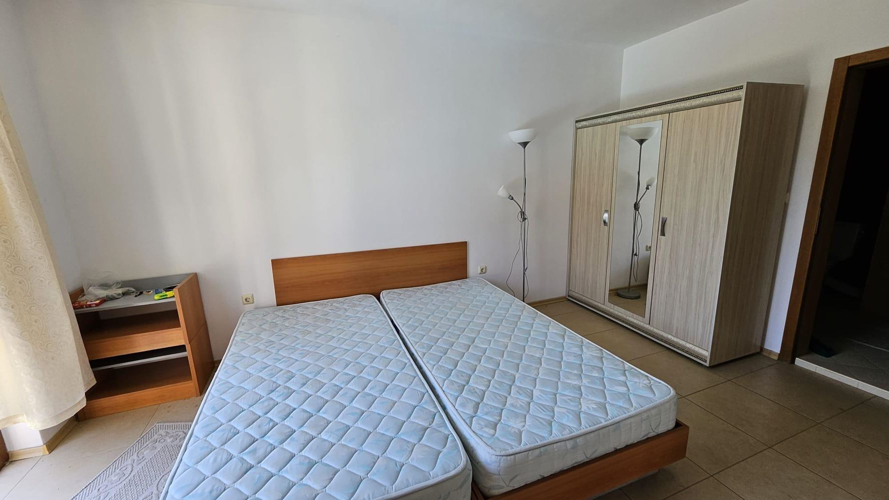 Apartmán v komplexu v Sunny Beach s bazénem, restaurací a nízkým poplatkem za údržbu