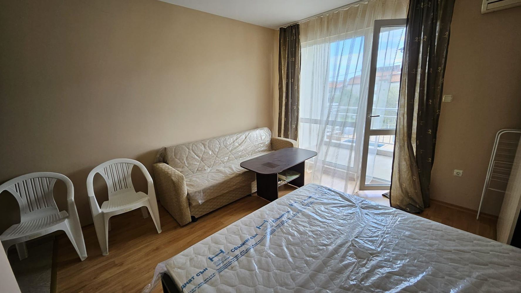 Zařízené studio v Ravdě bez poplatku za údržbu – pouze 200 metrů od moře