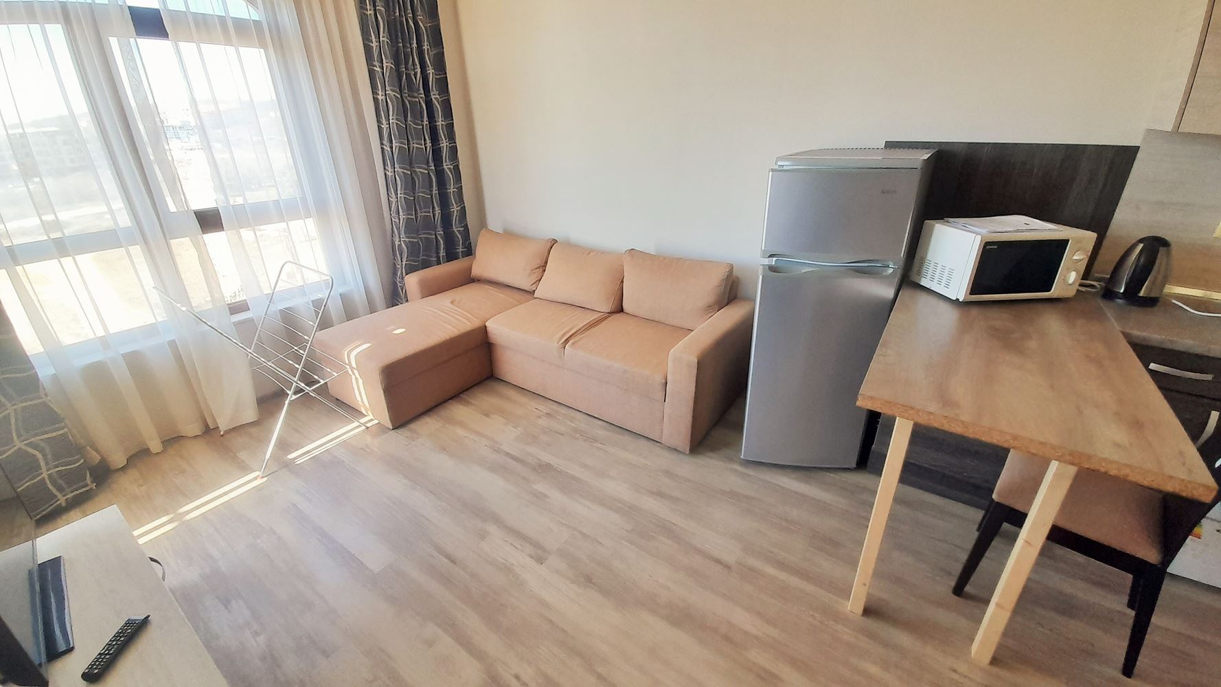 Atraktivní apartmán s jednou ložnicí s výhledem na moře a hory ve Svatém Vlasu