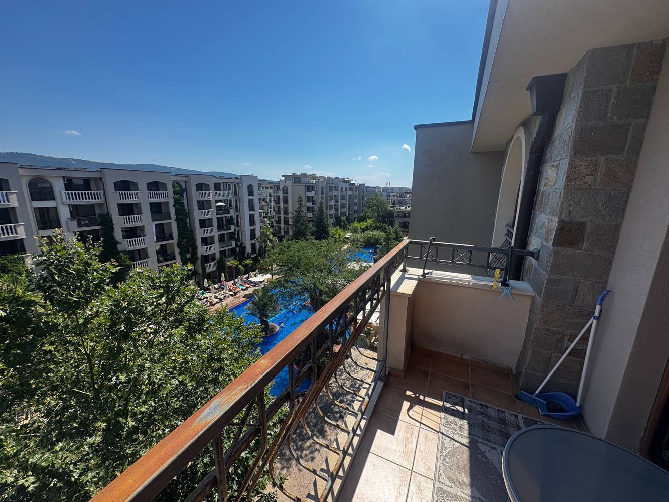 Luxusní apartmán s jednou ložnicí v jednom z nejprestižnějších komplexů ve Slunečném pobřeží