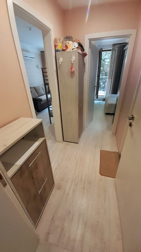 Apartmán s jednou ložnicí v prestižním komplexu v Slunečném pobřeží – komfort, vybavení a vynikající investice u moře