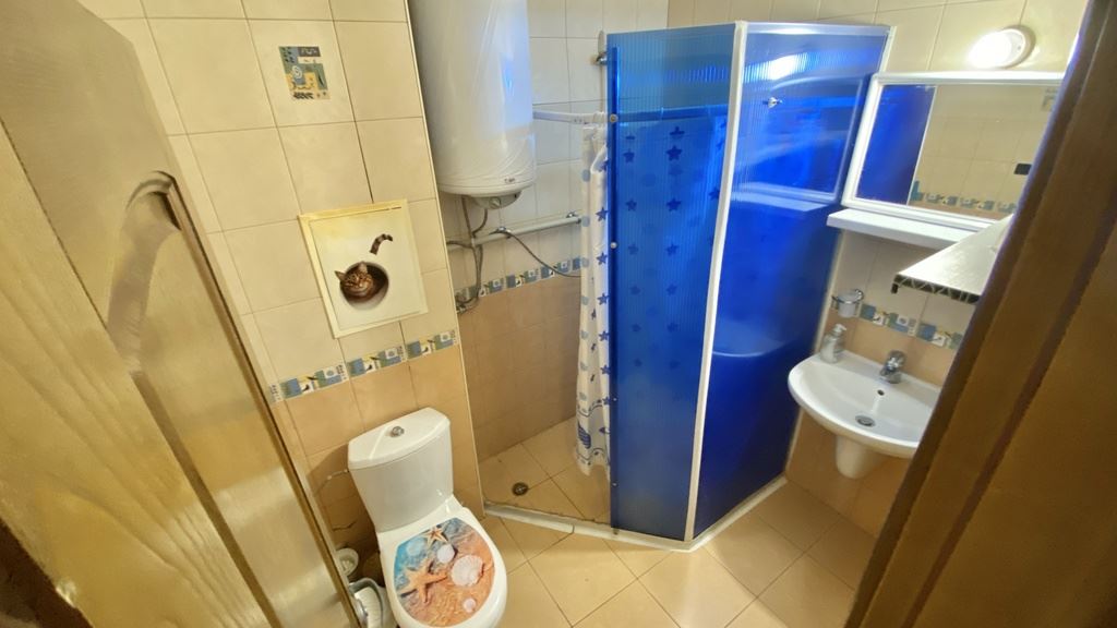 Útulné studio ve Sveti Vlas – bez poplatku za údržbu; pěšky k Marina Dinevi