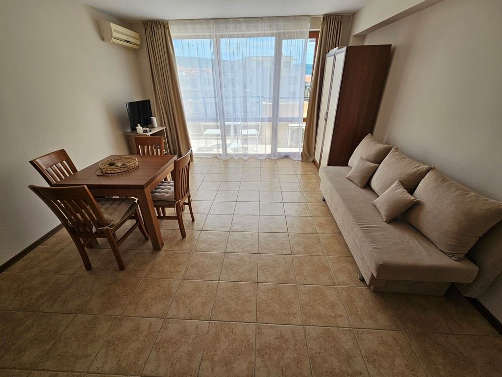 Apartmán s jednou ložnicí s panoramatickým výhledem a skvělou lokalitou v Sunny Beach