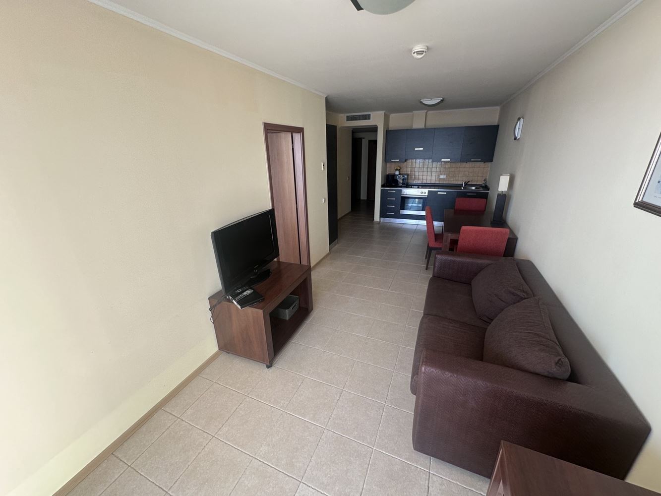 Byt se dvěma ložnicemi v Pomorie s přímým výhledem na moře – luxusní život na první linii