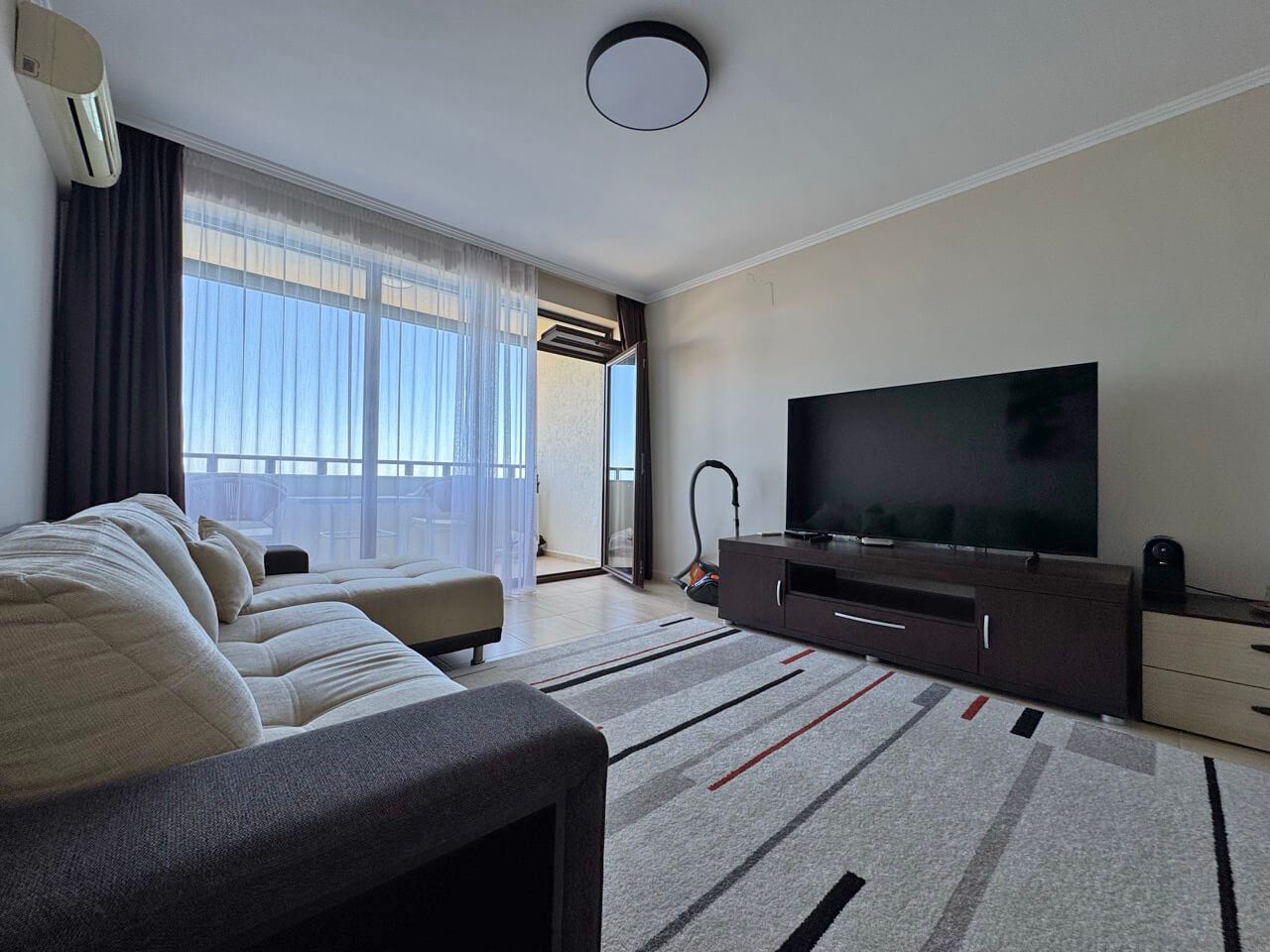 Apartmán s jednou ložnicí v první linii u moře s panoramatickým výhledem na moře ve Svatém Vlasu