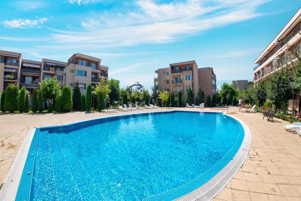 Jedno-ložnicový apartmán v Sunny Beach – útulnost, klid a zelené prostředí v krásném komplexu