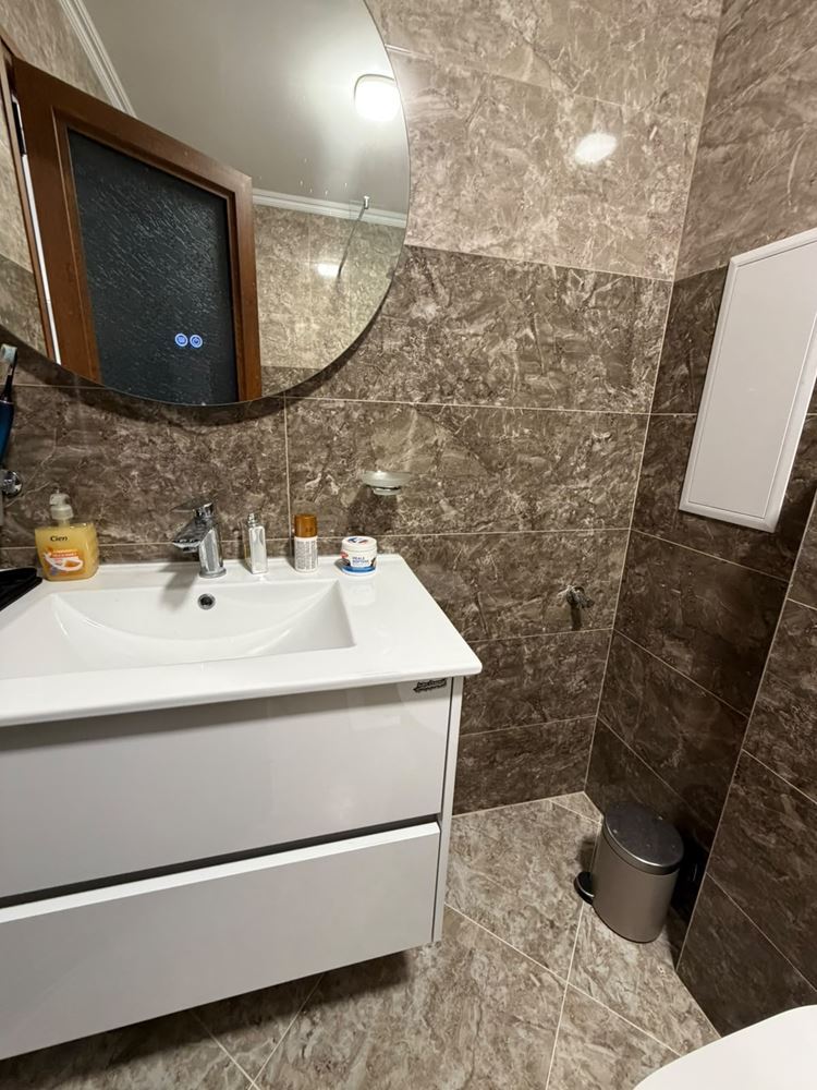 Luxusní apartmán se dvěma ložnicemi v novém komplexu u Slunečného pobřeží – komfort, bezpečnost a vynikající investice