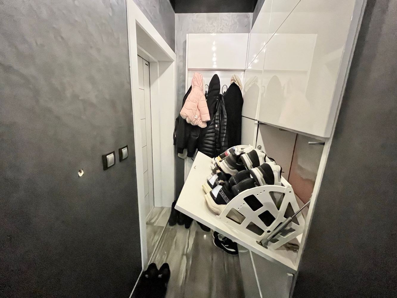 Luxusní apartmán se třemi terasami a vybavením vysoké třídy – výjimečný byt se dvěma ložnicemi v komplexu „Černé moře“, Nesebar