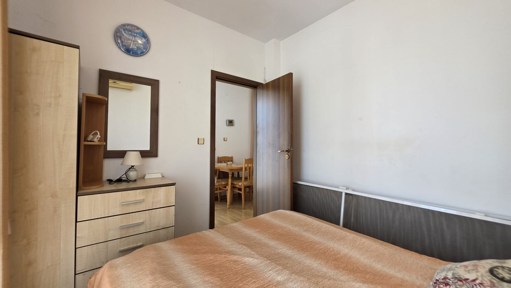 Apartmán s jednou ložnicí v Slunečném pobřeží s výbornou infrastrukturou a profesionální správou