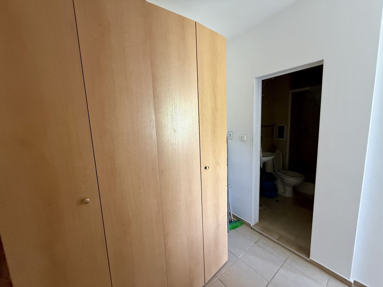 Útulné a plně zařízené studio ve Sveti Vlasu – perfektní domov u moře s nízkým poplatkem za údržbu