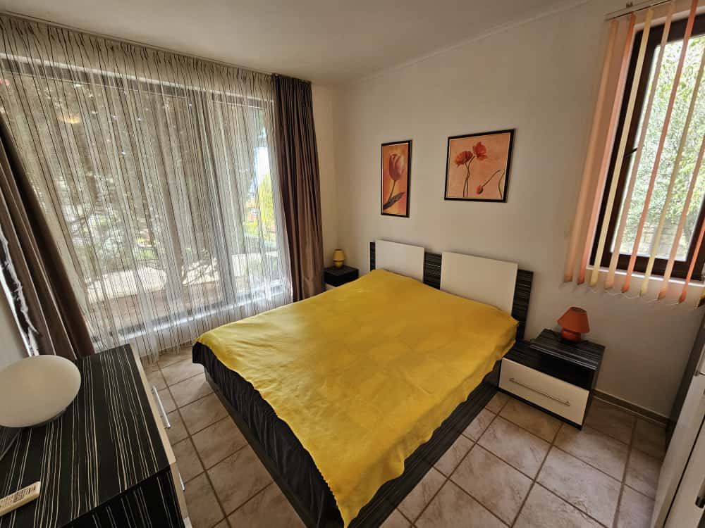 Apartmán s jednou ložnicí se zahradou a verandou v eko-komplexu u Slunečného pobřeží