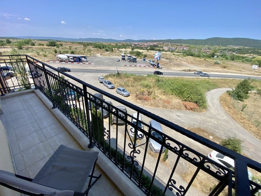 Funkční studio s výhledem na pohoří Stara Planina – Slunečné pobřeží, severní část, 500 m od pláže