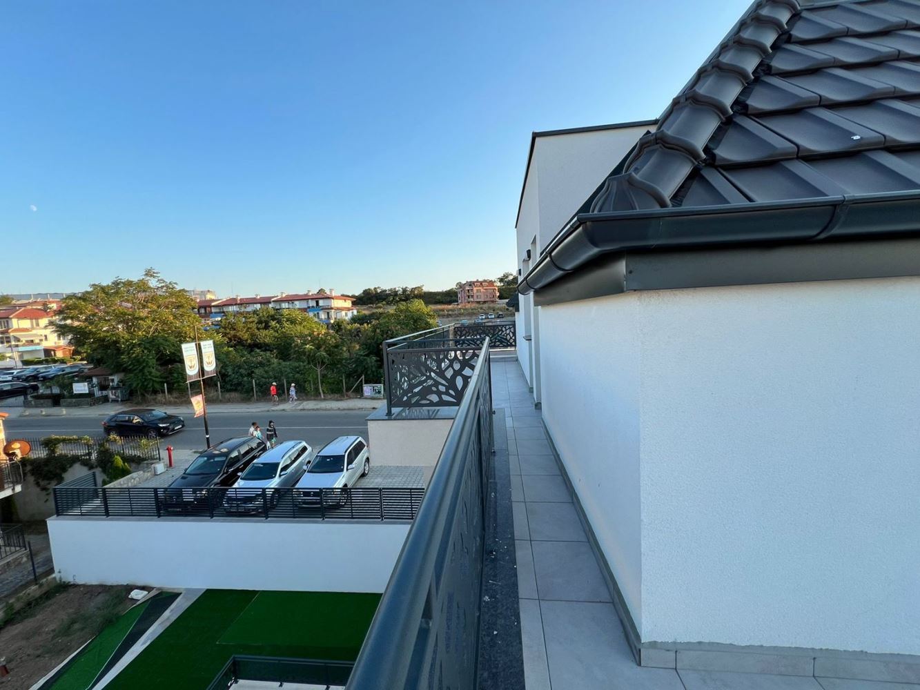 Byt se dvěma ložnicemi s panoramatickým výhledem na moře – jen pár metrů od pláže v Sozopolu
