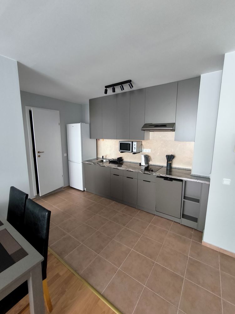 Luxusní apartmán s jednou ložnicí v první linii u moře ve Svetém Vlasu