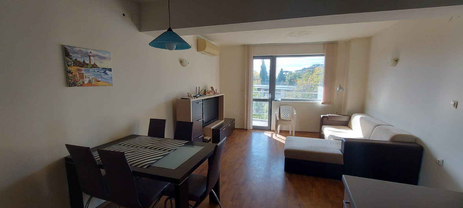 Ravda – apartmán se dvěma ložnicemi a dvěma koupelnami bez poplatku za údržbu