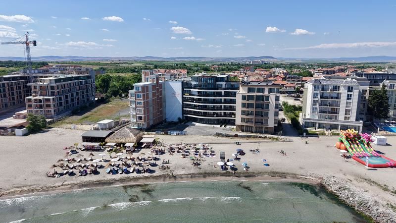 Studio v první linii u moře v Pomorie – pouhých 10 metrů od pláže, bez ročního poplatku za údržbu!