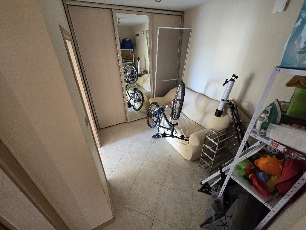 Dvoupokojový apartmán v první linii s výhledem na moře v Carevu – luxus, klid a unikátní lokalita