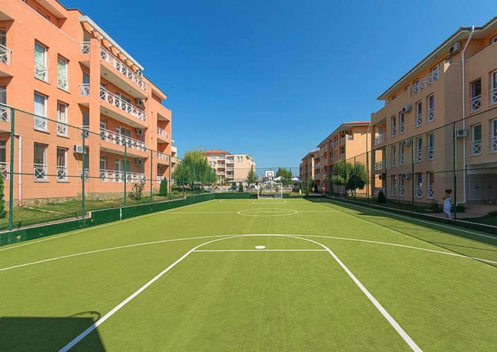 Útulný byt s jednou ložnicí v moderním komplexu u Slunečného pobřeží – komfort, klid a skvělé vybavení 