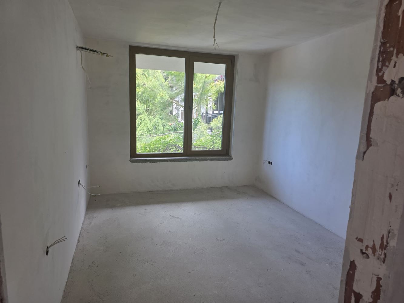 Prostorný apartmán se dvěma ložnicemi a výhledem na moře v komplexu u Sozopolu – pohodlí, příroda a klid v jednom
