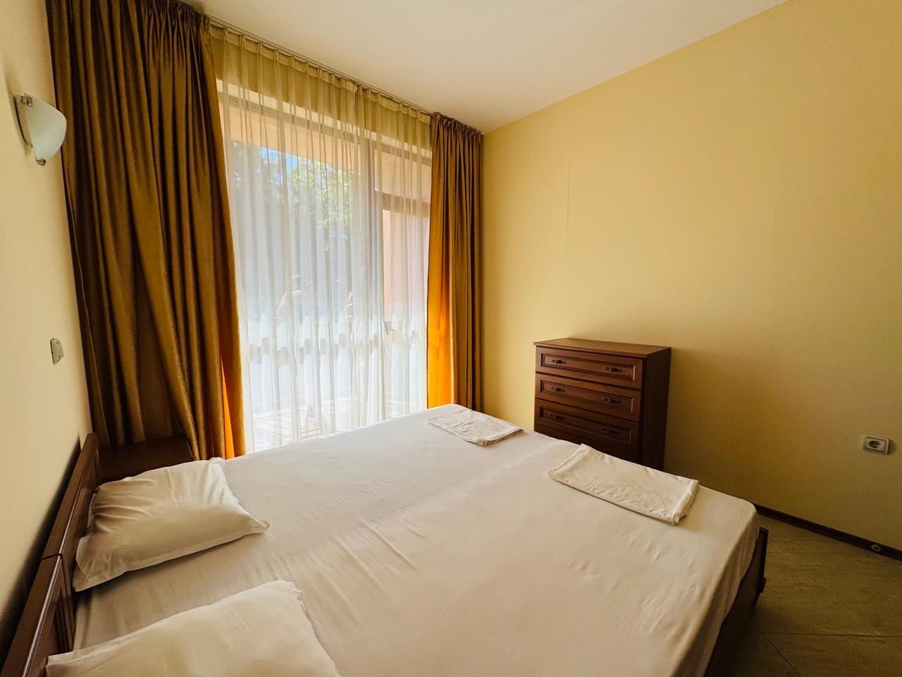 Apartmán s jednou ložnicí a výhledem na bazén – pouze 300 m od moře v Sunny Beach
