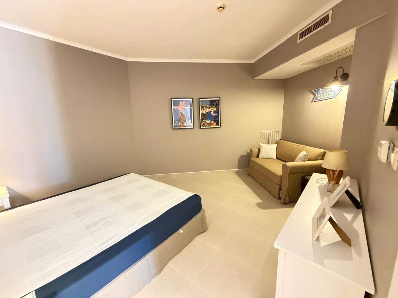 Apartmán s jednou ložnicí s přímým vstupem k bazénu v Sunny Beach – luxus, prostornost a prvotřídní vybavení