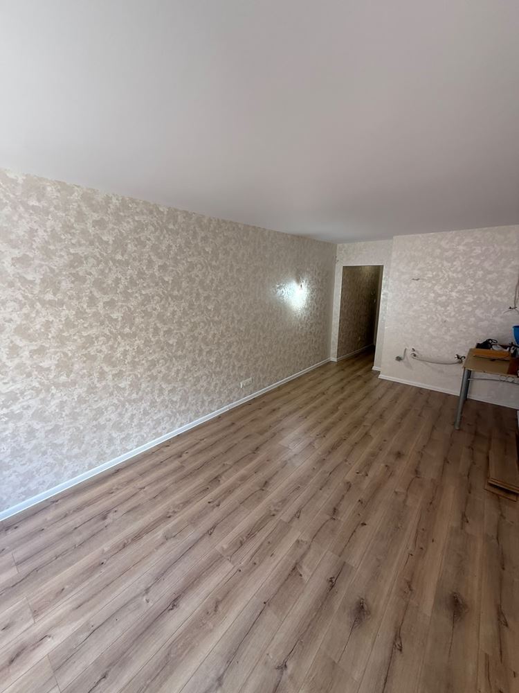Studio ve Sveti Vlas s velkou terasou a vynikající polohou – ideální pro dovolenou nebo investici