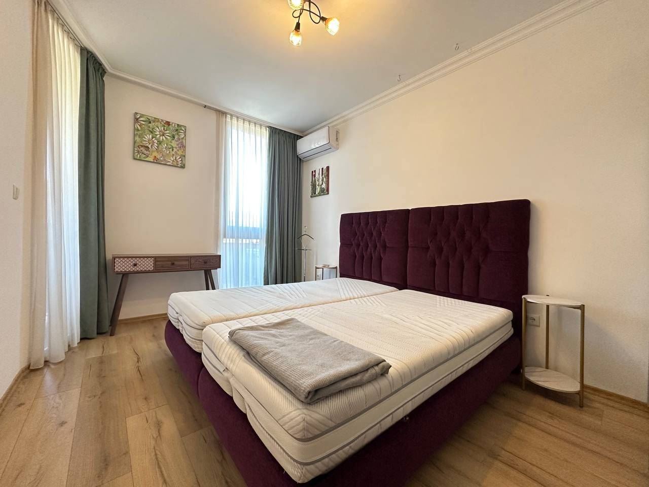 Apartmán se dvěma ložnicemi a výhledem na moře 200 m od pláže ve Sveti Vlas