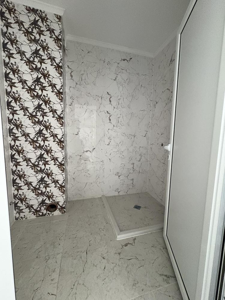 Prostorný dvoupokojový byt s výhledem na moře v Pomorie – připraven k zařizování