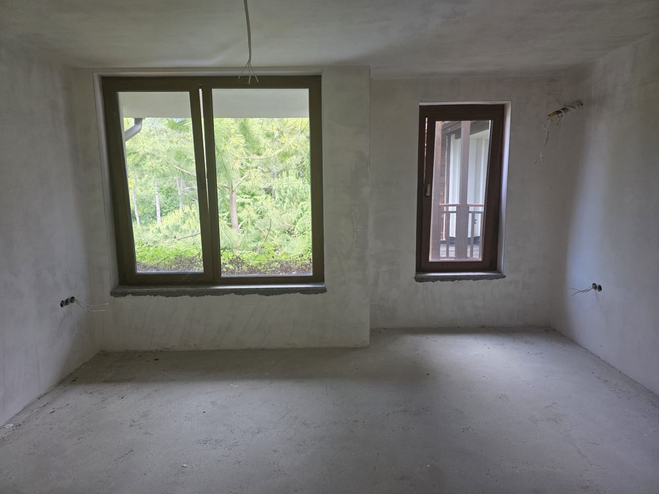 Prostorný apartmán se dvěma ložnicemi a výhledem na moře v komplexu u Sozopolu – pohodlí, příroda a klid v jednom