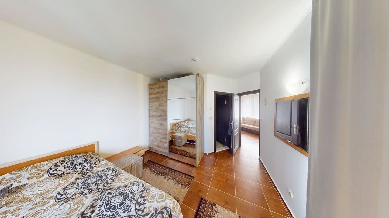 Apartmán s jednou ložnicí a panoramatickým výhledem na moře a hory v komplexu s bazény a wellness centrem SPA