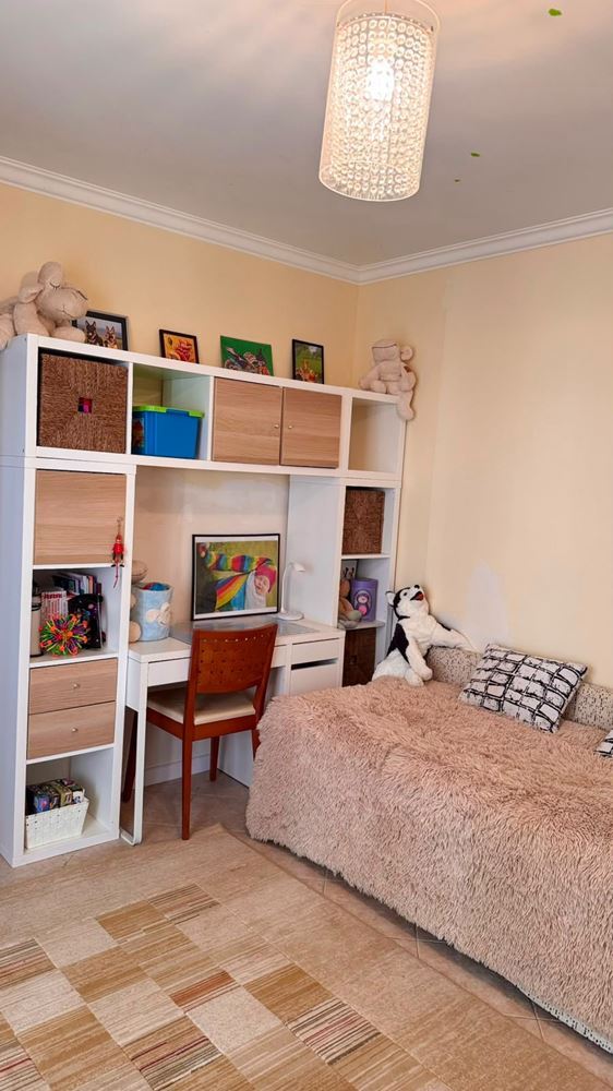 Apartmán se dvěma ložnicemi a výhledem na moře mezi borovicemi – luxus a klid přímo u moře v Sozopolu