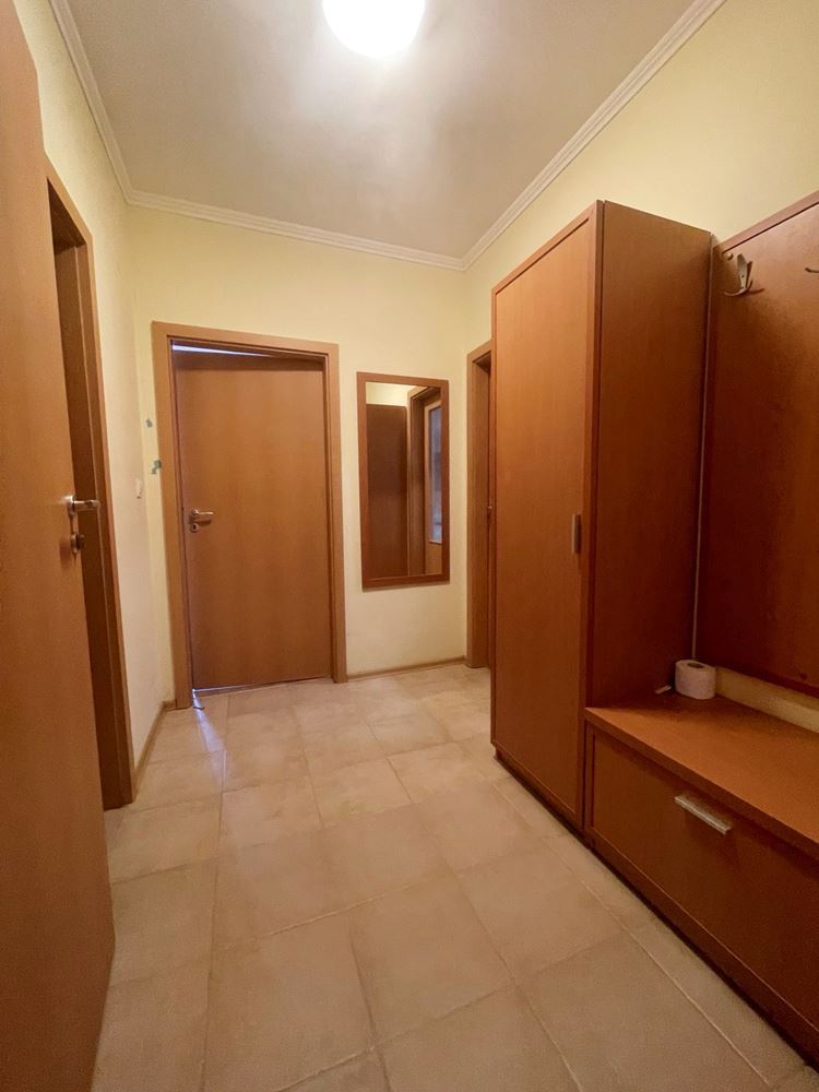 Prostorný apartmán s jednou ložnicí v moderním komplexu na Slunečném pobřeží