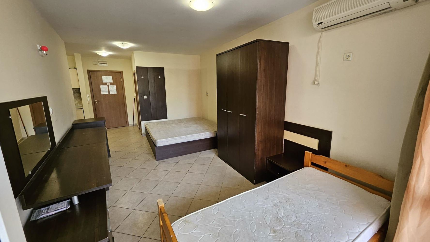 Prostorné studio ve Slunečném pobřeží – výborná investice v srdci letoviska