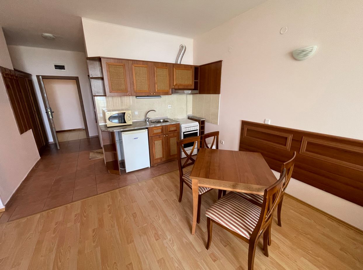 Sveti Vlas: elegantní dvoupokojový apartmán s přímým výhledem na moře