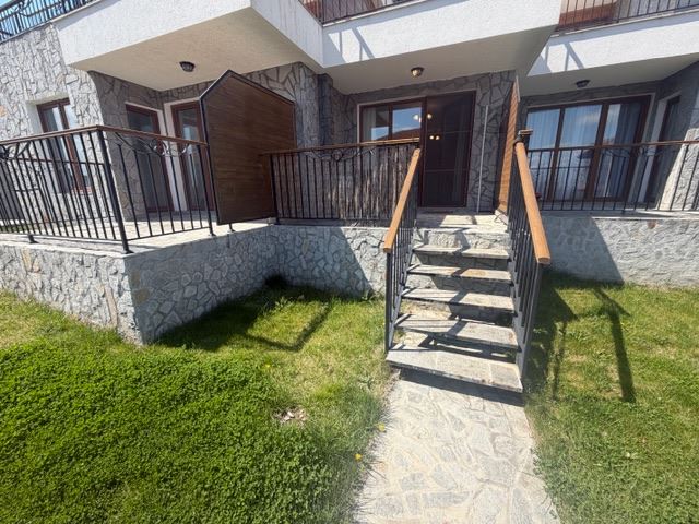 Studio s výhledem na moře v luxusním komplexu v Aheloy – komfort, styl a relaxace