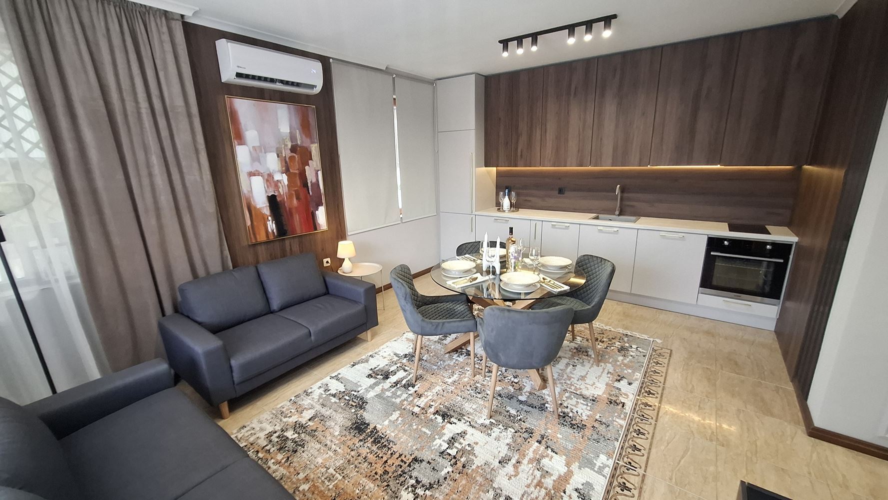 Luxusní apartmán se dvěma ložnicemi v první linii u moře ve Svatém Vlasu – jedinečná mořská atmosféra a prestižní komfort