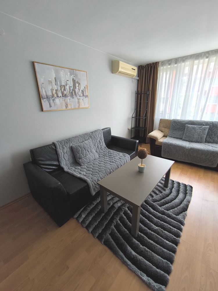 Luxusní apartmán s jednou ložnicí v první linii u moře ve Svetém Vlasu