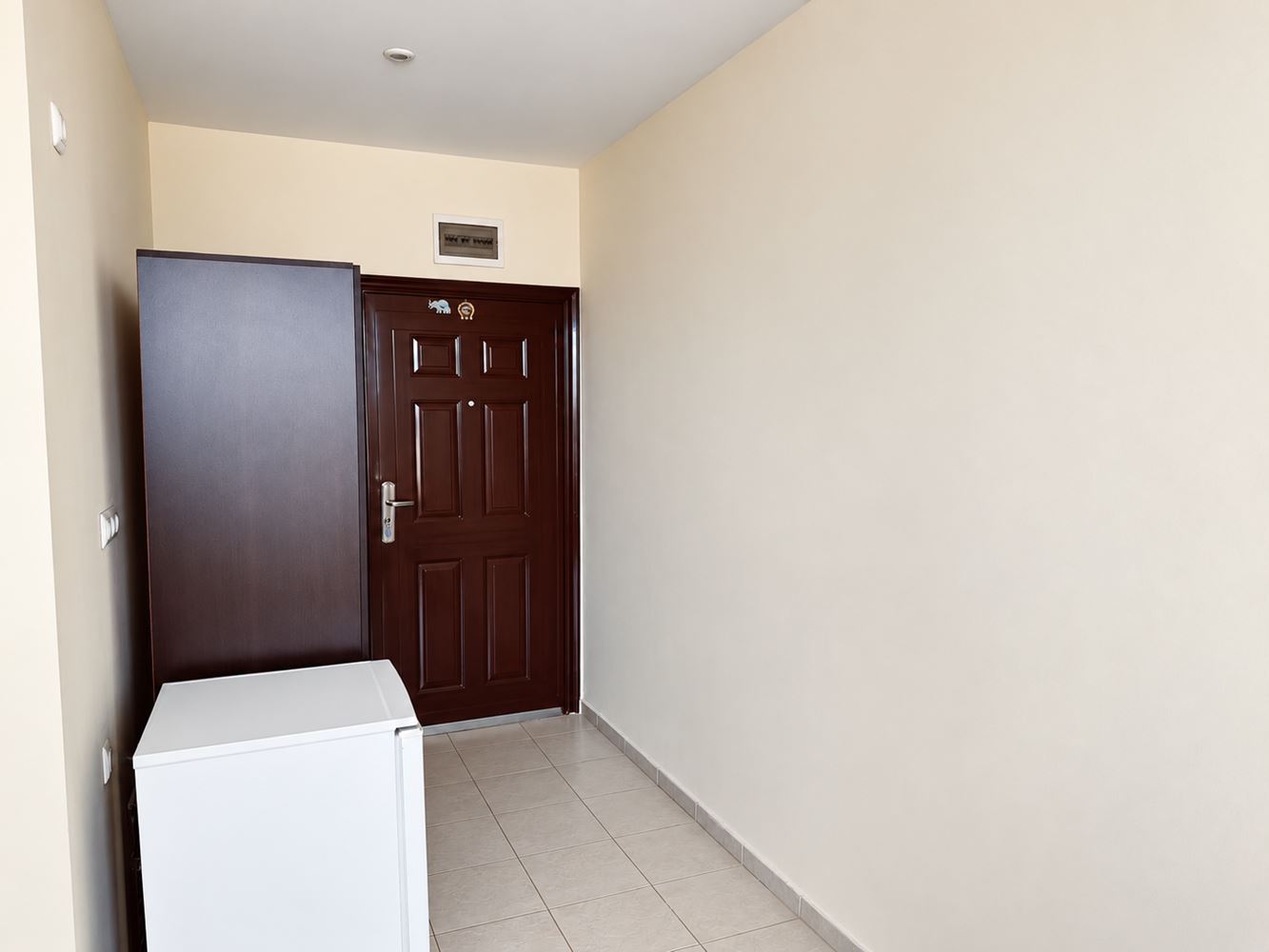 Světlé a prostorné panoramatické studio v oblíbeném komplexu ve Slunečném pobřeží