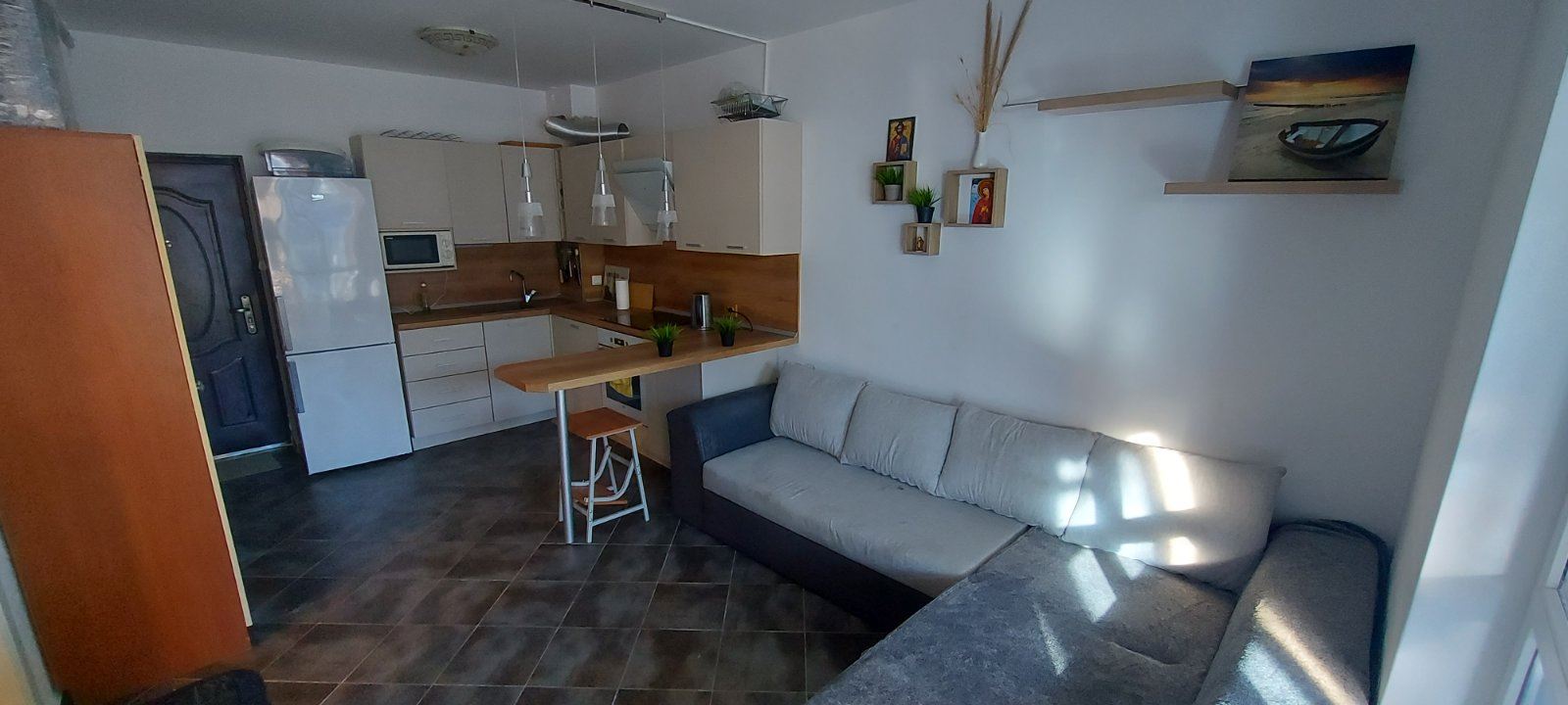 Pomorie – Apartmán se dvěma ložnicemi a výhledem na moře v komplexu s bazénem a parkováním