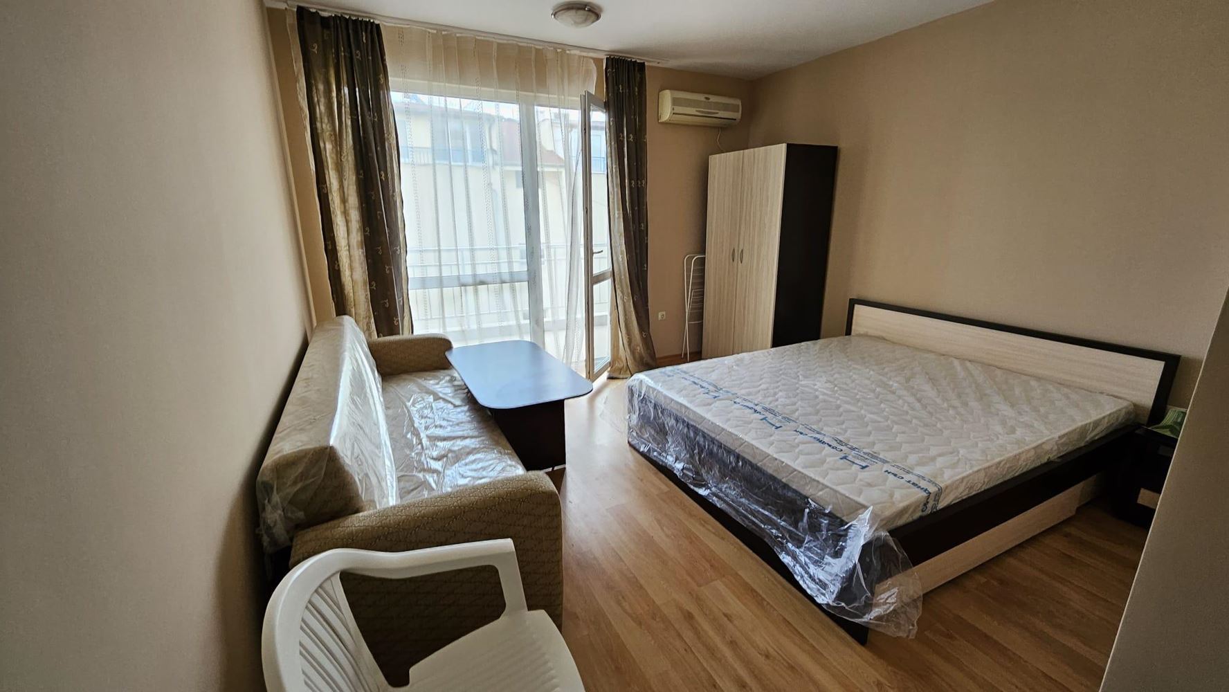 Zařízené studio v Ravdě bez poplatku za údržbu – pouze 200 metrů od moře