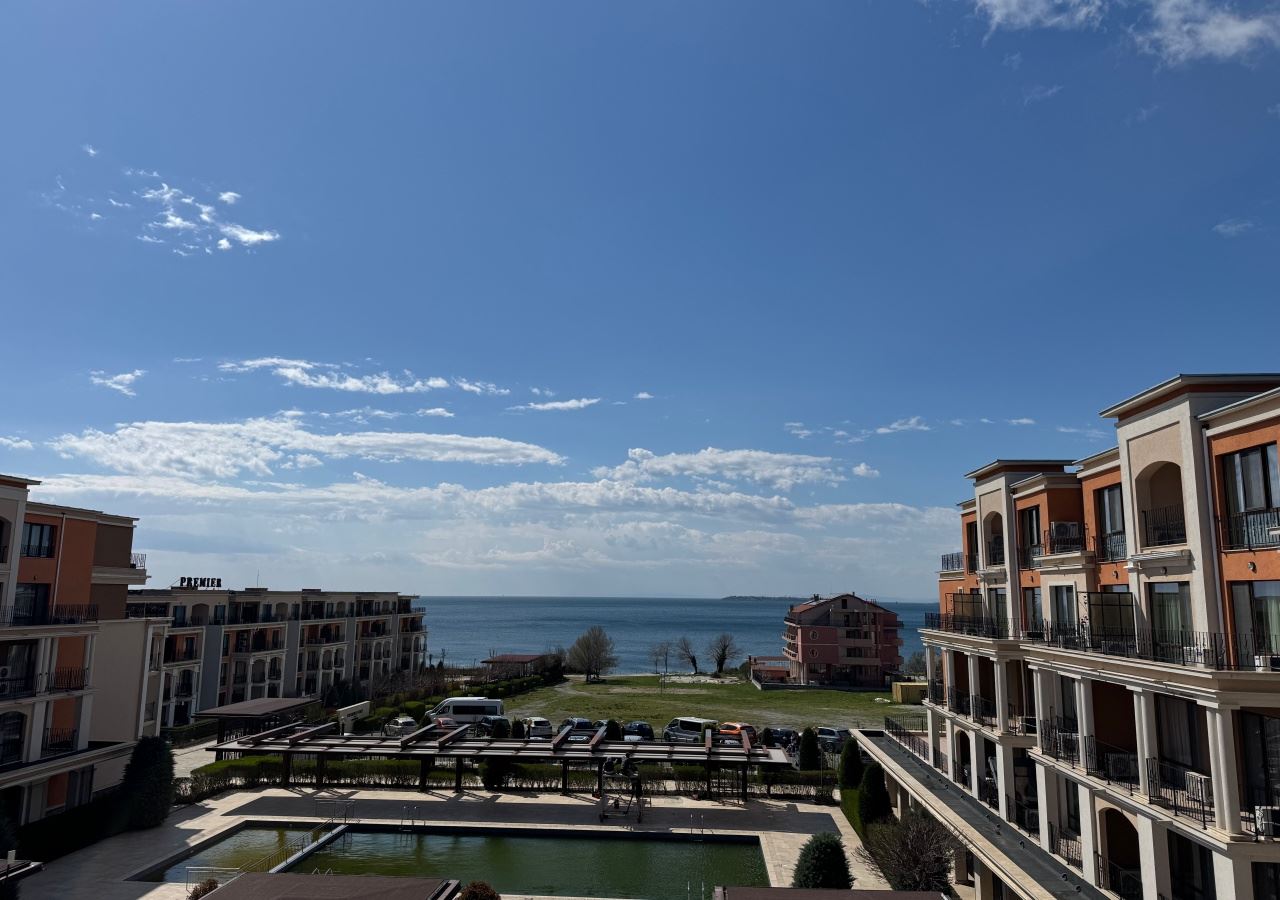 Studio v první linii u moře s výhledem na moře v luxusním komplexu – plně zařízené a připravené k užívání