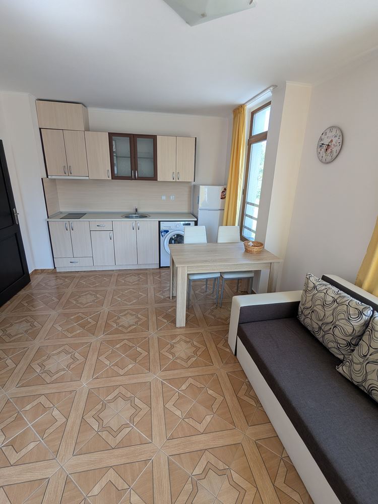 Útulný apartmán s jednou ložnicí ve Slunečném pobřeží – komfort, vybavení a vynikající lokalita