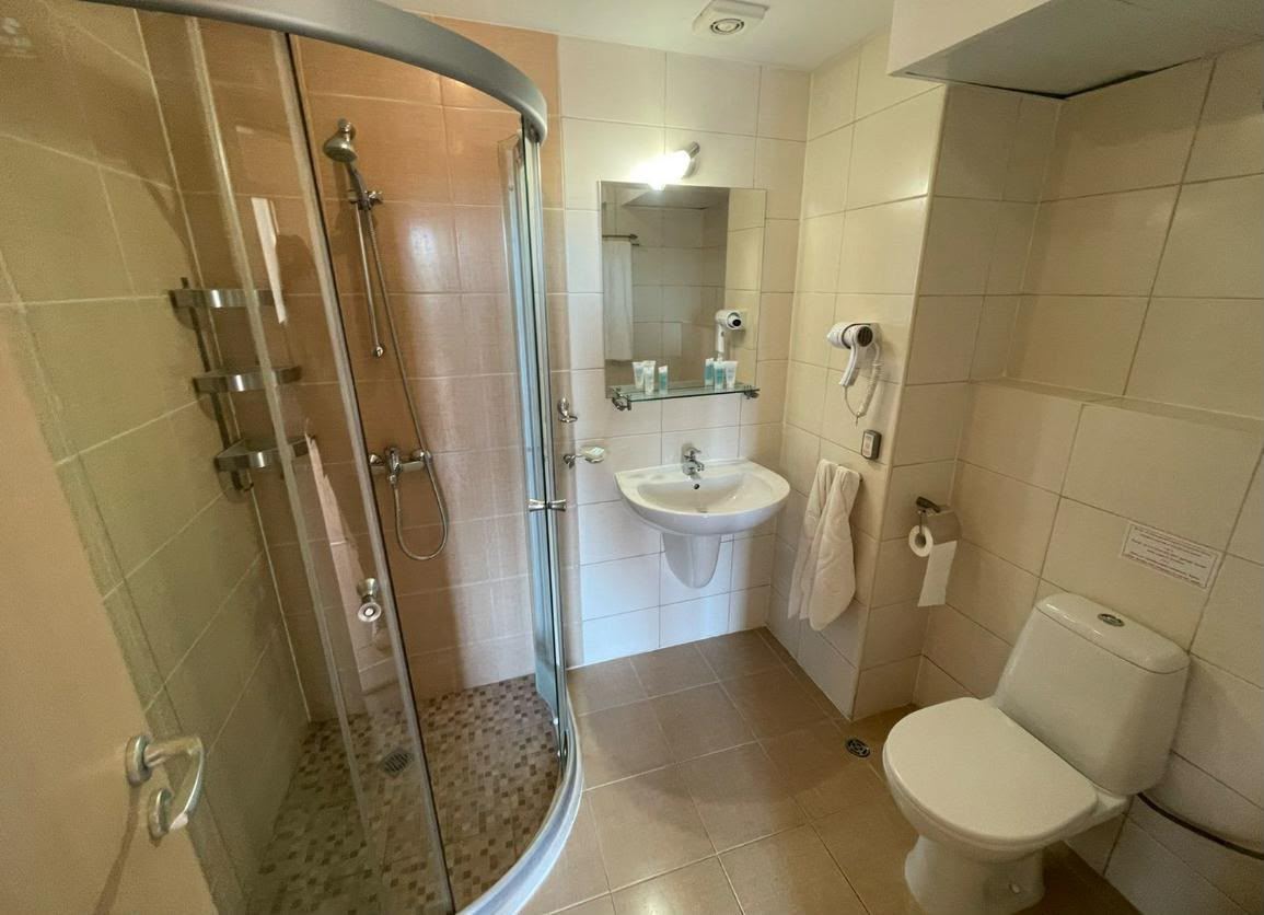 Prostorný byt se dvěma ložnicemi v první linii u moře v Obzoru s panoramatickým výhledem na moře
