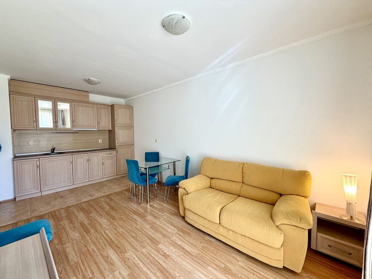 Apartmán s jednou ložnicí v Ravdě – pohodlí, klid a moře jen pár kroků od domova