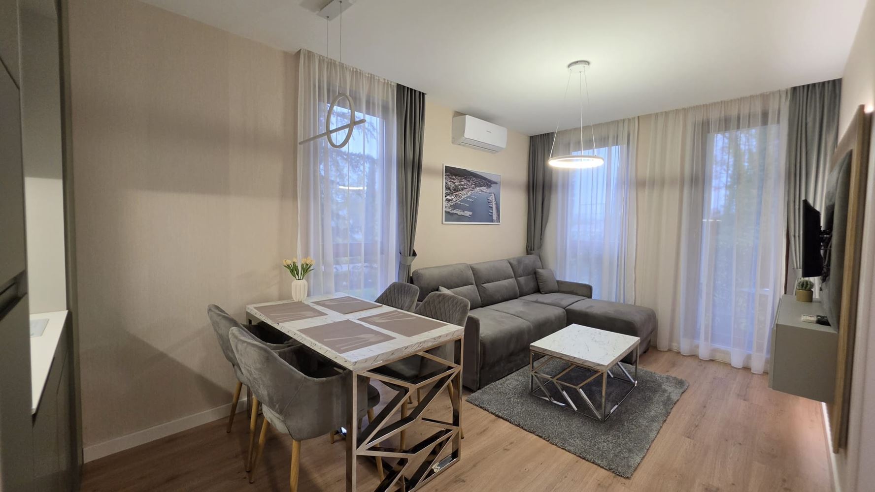 Útulný byt s jednou ložnicí v luxusním komplexu v Slunečném pobřeží