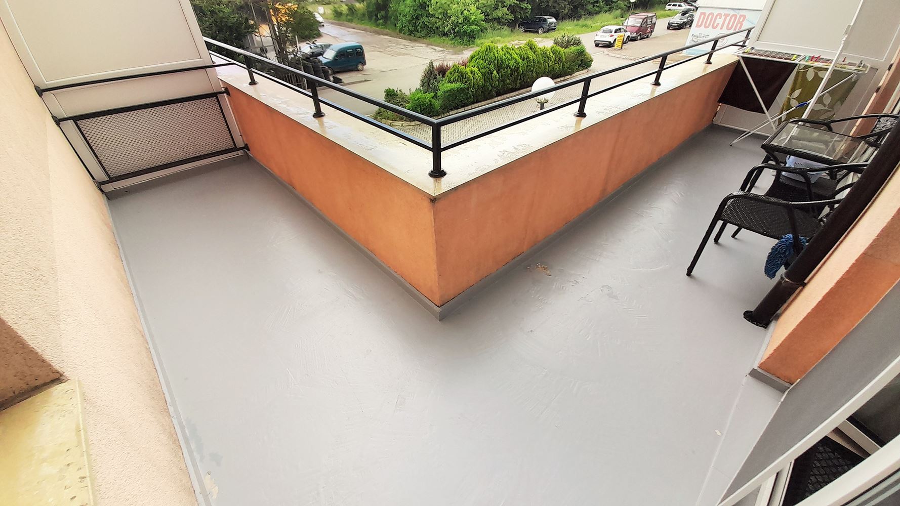 Dvouložnicový apartmán ve Slunečném pobřeží s bohatou infrastrukturou a skvělou polohou