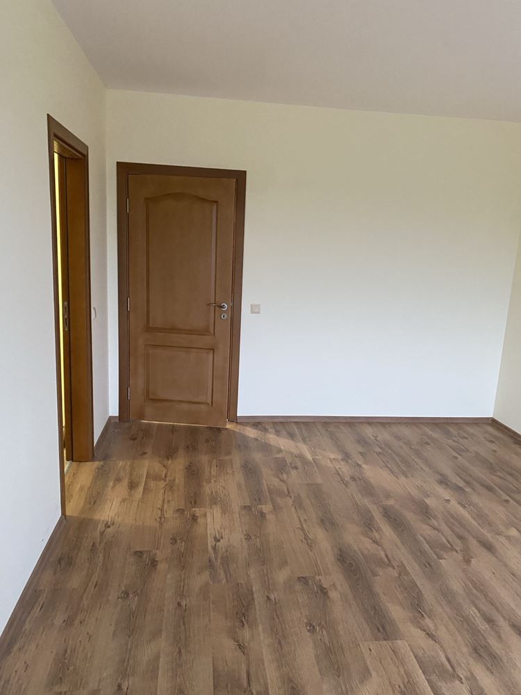 Dvoupokojový apartmán s Akt 16 v Ravdě, čtvrté patro – moderní budova, výborná lokalita a investiční potenciál